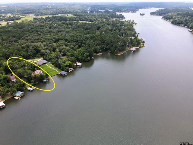 2001 Lakeshore Drive, Jacksonville, TX 75766