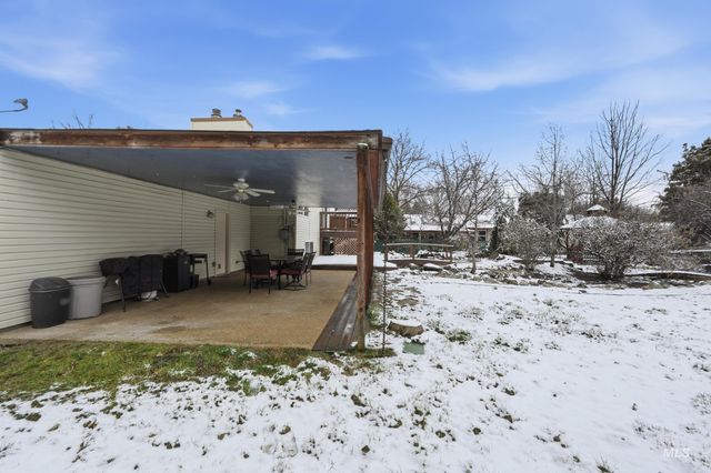 3589 S Minuteman Way, Boise, ID 83706