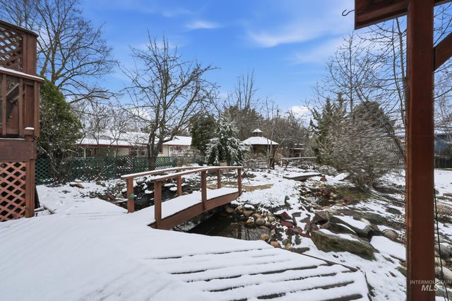 3589 S Minuteman Way, Boise, ID 83706