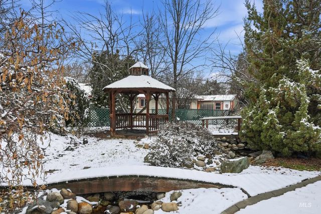 3589 S Minuteman Way, Boise, ID 83706