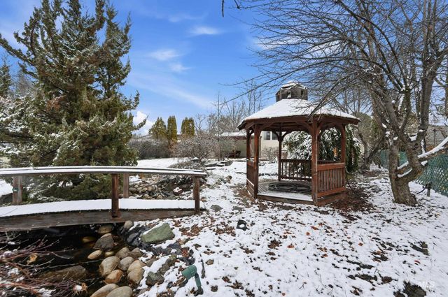 3589 S Minuteman Way, Boise, ID 83706