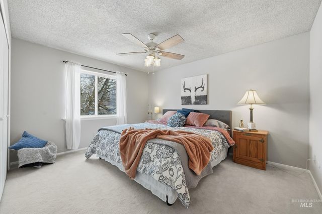 3589 S Minuteman Way, Boise, ID 83706