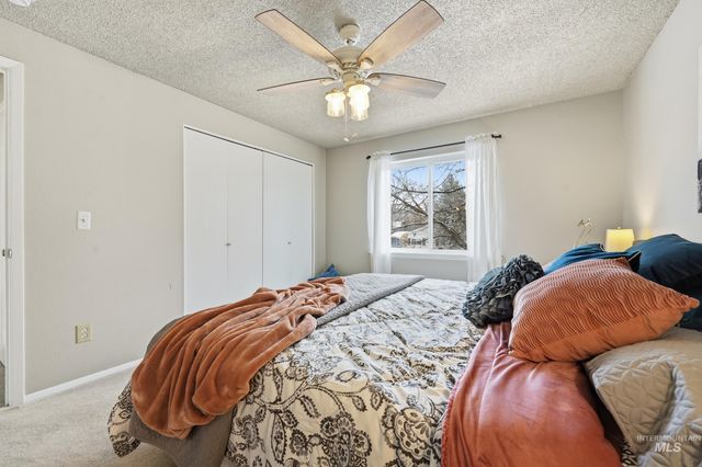 3589 S Minuteman Way, Boise, ID 83706