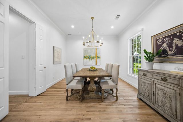 5003 Imperial Street, Bellaire, TX 77401