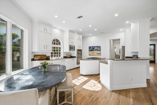 5003 Imperial Street, Bellaire, TX 77401