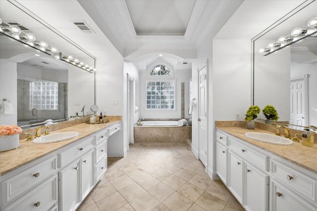 5003 Imperial Street, Bellaire, TX 77401
