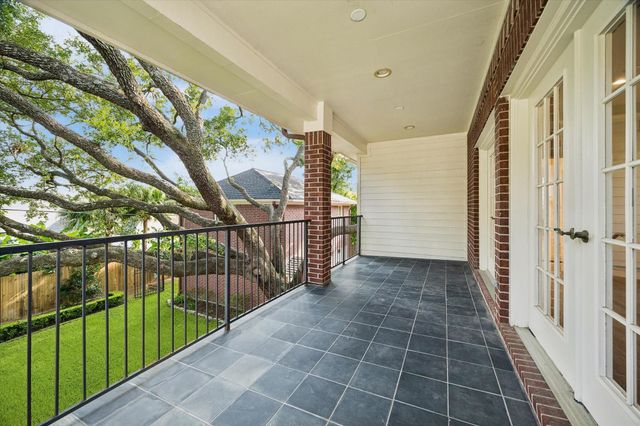 5003 Imperial Street, Bellaire, TX 77401