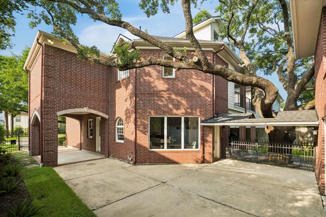 5003 Imperial Street, Bellaire, TX 77401