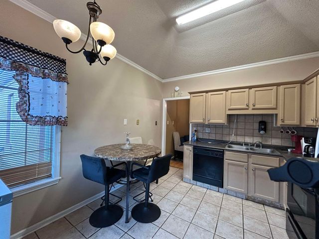 741 N SANGA RD, Memphis, TN 38018