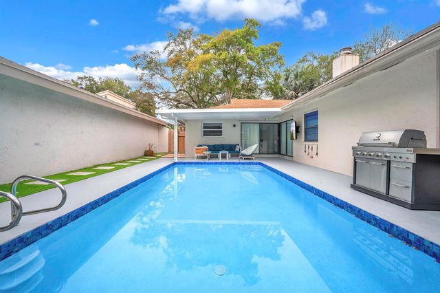 136 Greens Road, Hollywood, FL 33021