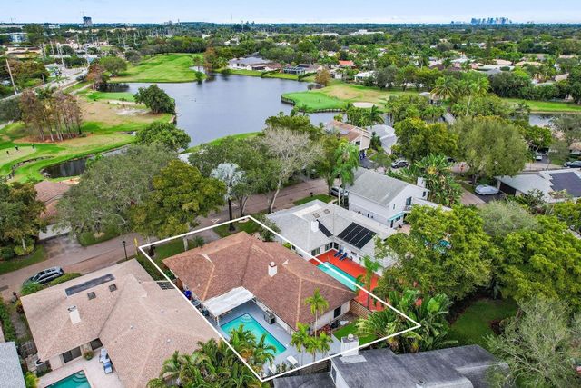 136 Greens Road, Hollywood, FL 33021