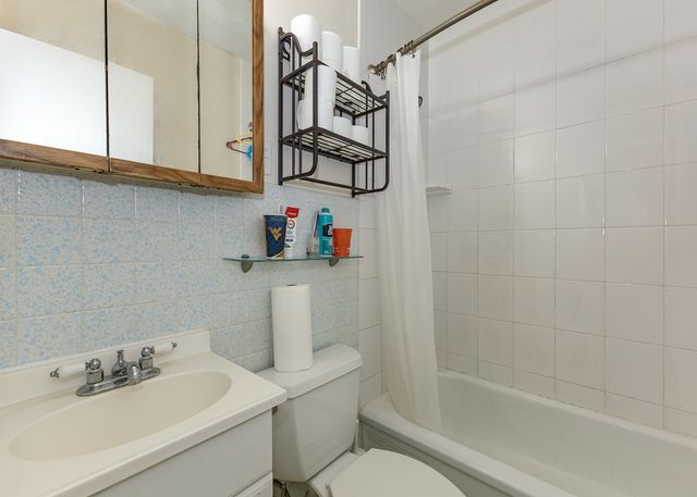 1517 W 38th Street, Davenport, IA 52806