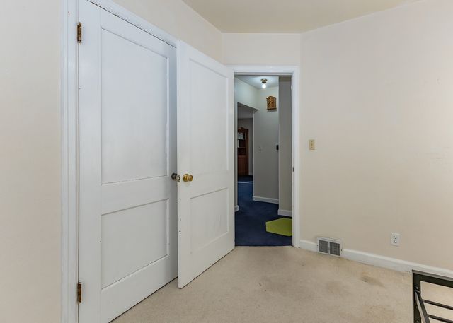 1517 W 38th Street, Davenport, IA 52806