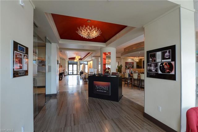 1045 Sandpiper ST G203, Naples, FL 34102