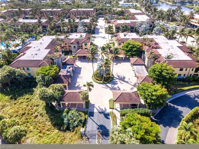 1045 Sandpiper ST G203, Naples, FL 34102