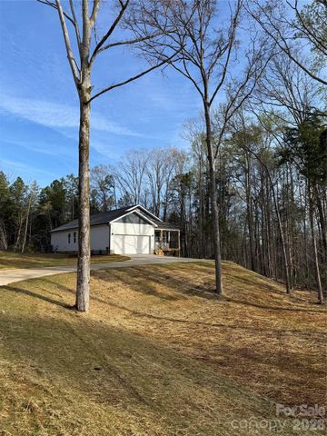 4581 Riverside Road, Lancaster, SC 29720
