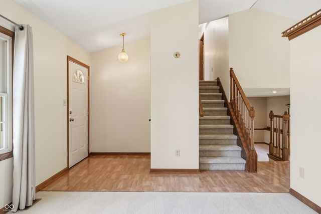 8768 Meadowridge Lane, Indianapolis, IN 46217