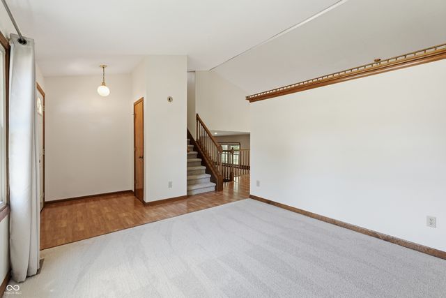 8768 Meadowridge Lane, Indianapolis, IN 46217