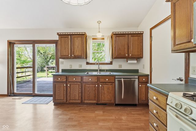 8768 Meadowridge Lane, Indianapolis, IN 46217