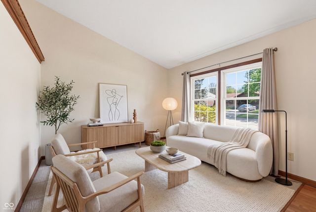 8768 Meadowridge Lane, Indianapolis, IN 46217