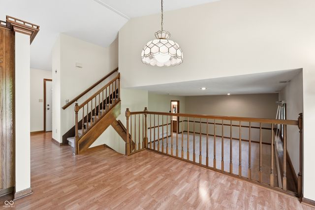 8768 Meadowridge Lane, Indianapolis, IN 46217