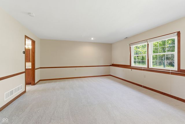 8768 Meadowridge Lane, Indianapolis, IN 46217