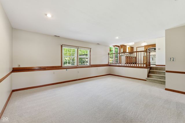 8768 Meadowridge Lane, Indianapolis, IN 46217