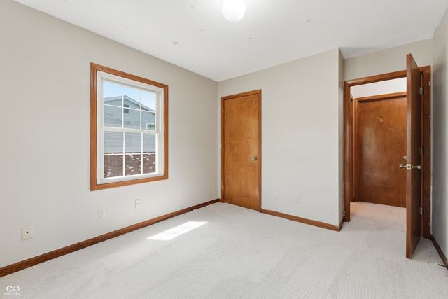 8768 Meadowridge Lane, Indianapolis, IN 46217