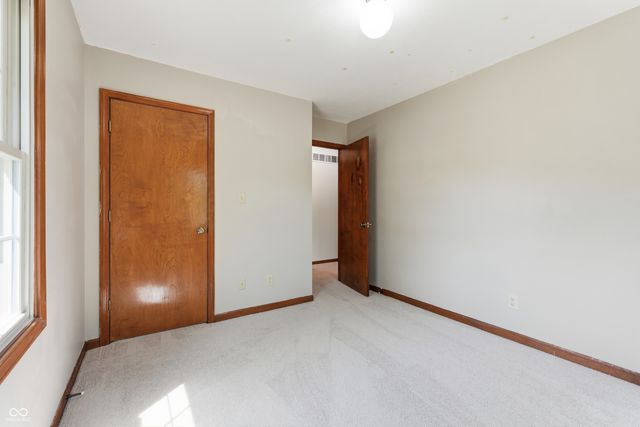 8768 Meadowridge Lane, Indianapolis, IN 46217