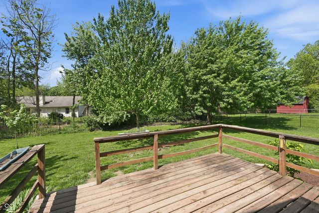 8768 Meadowridge Lane, Indianapolis, IN 46217