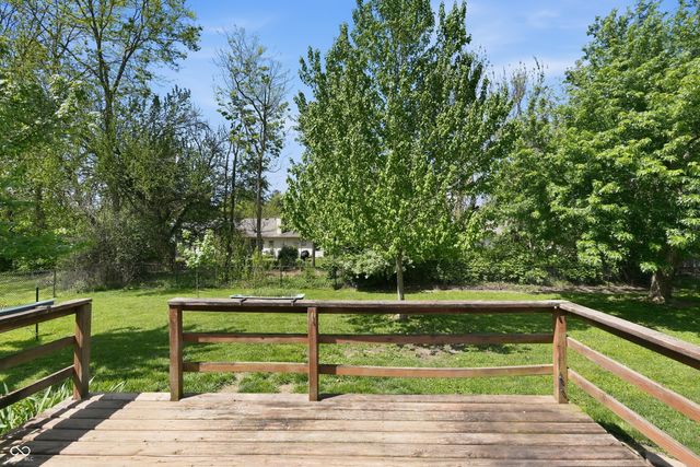 8768 Meadowridge Lane, Indianapolis, IN 46217