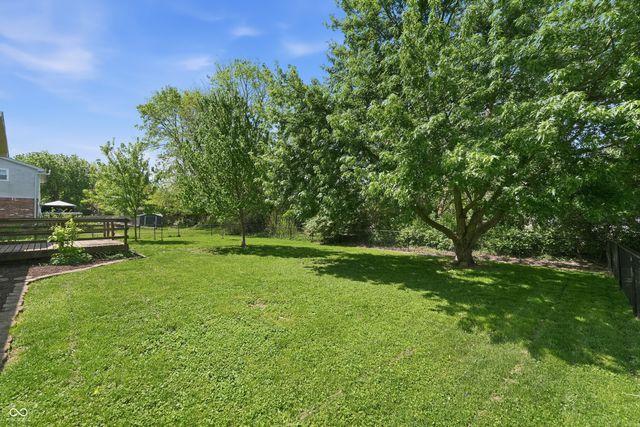 8768 Meadowridge Lane, Indianapolis, IN 46217