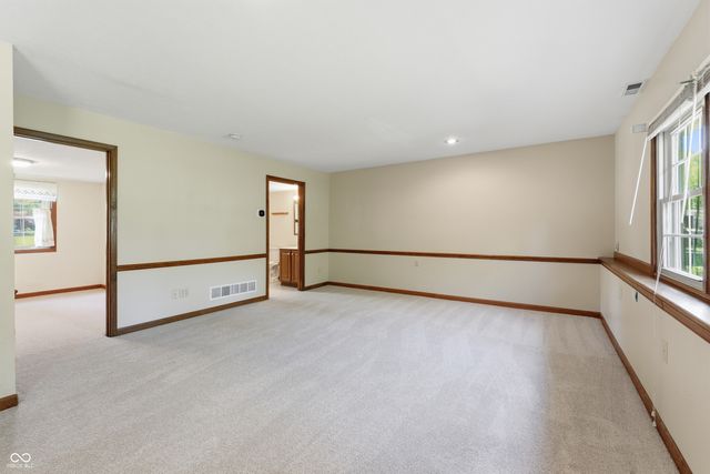 8768 Meadowridge Lane, Indianapolis, IN 46217