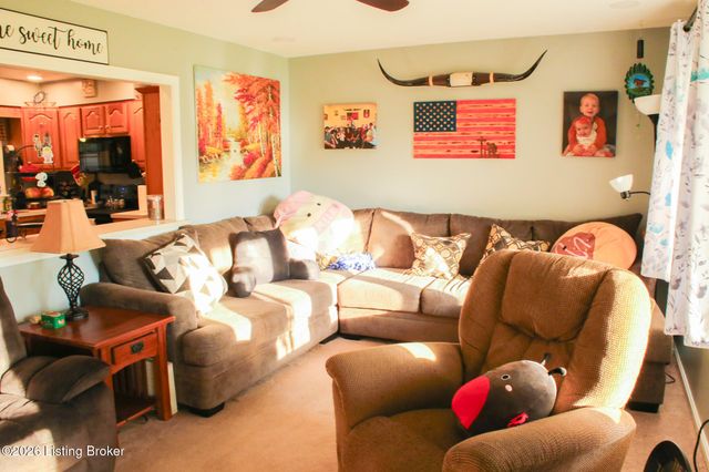 3854 Bells Mill Rd, Shepherdsville, KY 40165