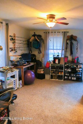 3854 Bells Mill Rd, Shepherdsville, KY 40165