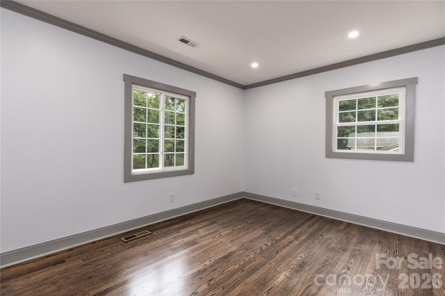 6721 Knightswood Drive, Charlotte, NC 28226