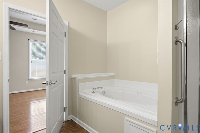 5434 Fuller Dr, Glen Allen, VA 23059