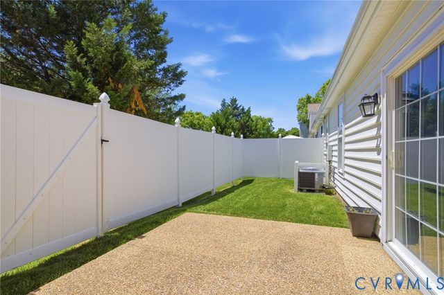 5434 Fuller Dr, Glen Allen, VA 23059