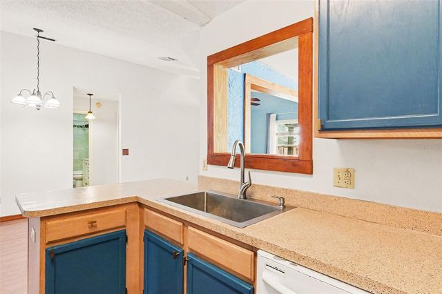8625 REDSKIN COURT, Orlando, FL 32829