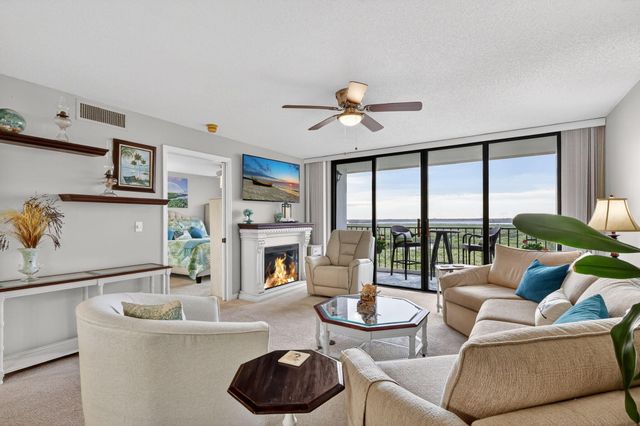 5059 N Highway A1a 902, Hutchinson Island, FL 34949
