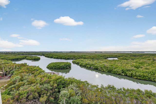 5059 N Highway A1a 902, Hutchinson Island, FL 34949