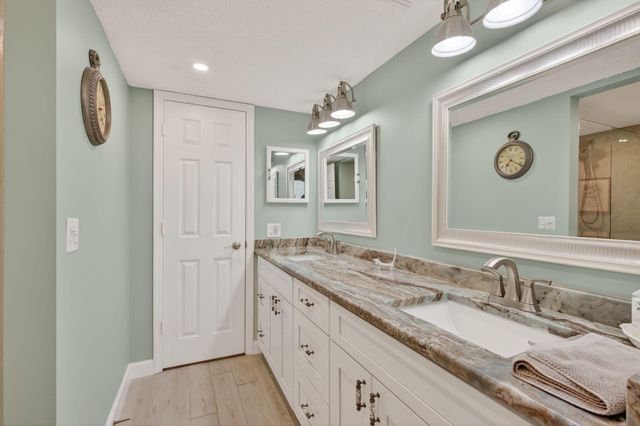 5059 N Highway A1a 902, Hutchinson Island, FL 34949