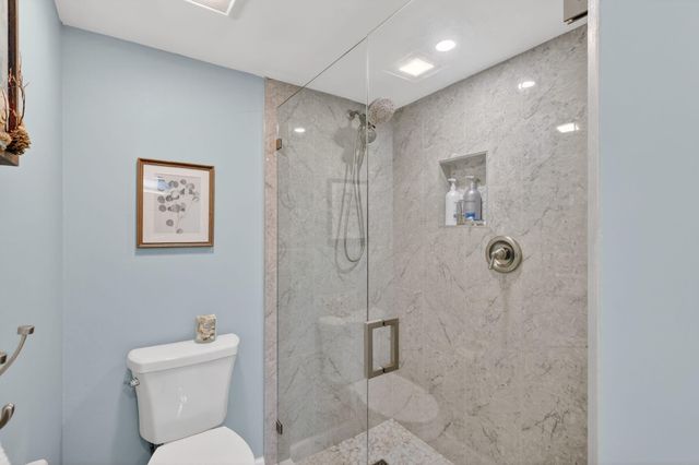 5059 N Highway A1a 902, Hutchinson Island, FL 34949