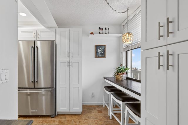 5059 N Highway A1a 902, Hutchinson Island, FL 34949