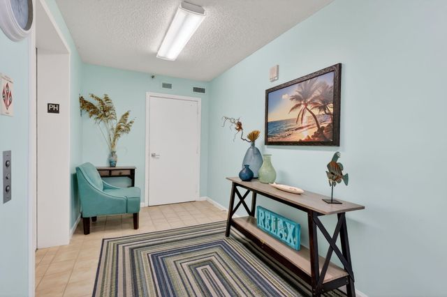 5059 N Highway A1a 902, Hutchinson Island, FL 34949