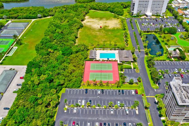 5059 N Highway A1a 902, Hutchinson Island, FL 34949