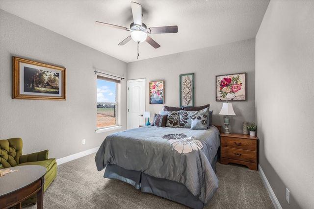 139 Stanford Lane, Springtown, TX 76082