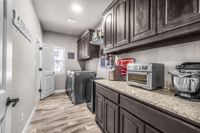139 Stanford Lane, Springtown, TX 76082