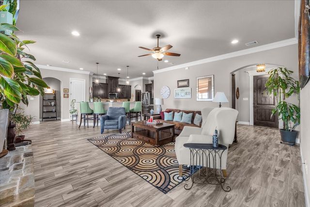 139 Stanford Lane, Springtown, TX 76082