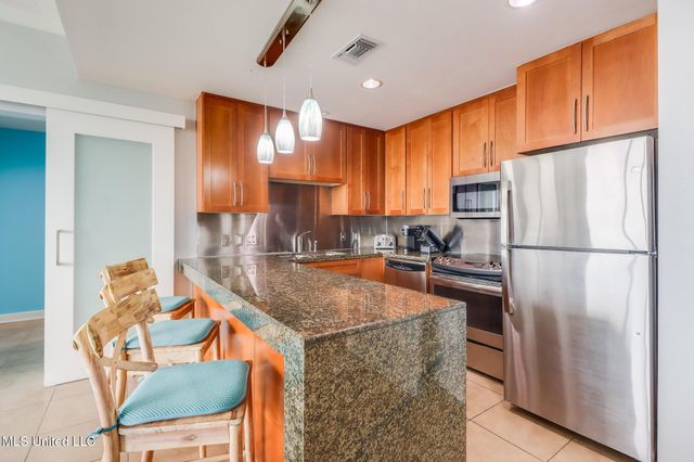 2060 Beach Boulevard, 307, Biloxi, MS 39531
